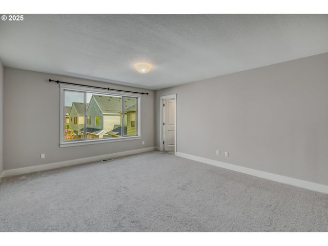 16223 Nw ASHFIELD Dr, Beaverton, OR 97006