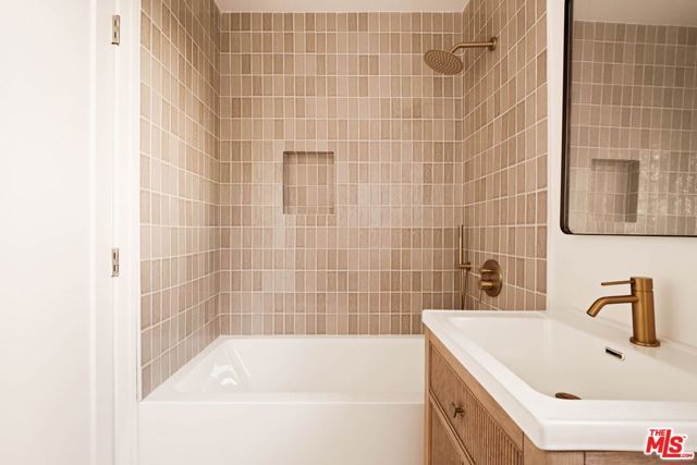 4917 Neola Place, Los Angeles, CA 90041