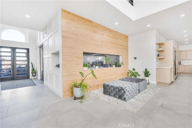 402 S Michelle, Kerman, CA 93630