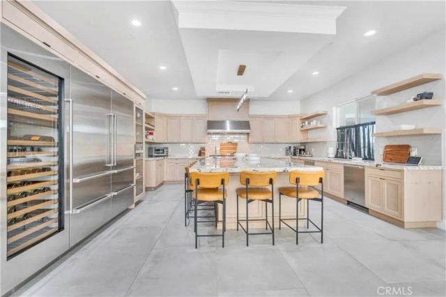 402 S Michelle, Kerman, CA 93630