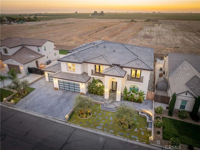 402 S Michelle, Kerman, CA 93630