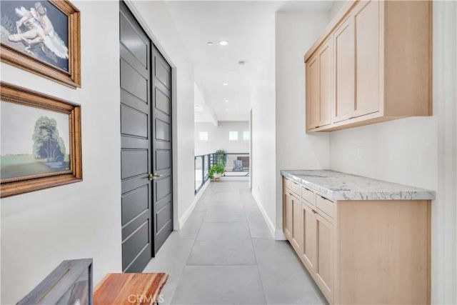 402 S Michelle, Kerman, CA 93630