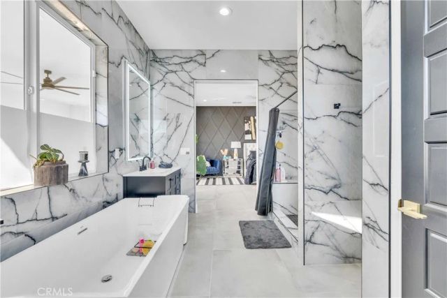 402 S Michelle, Kerman, CA 93630