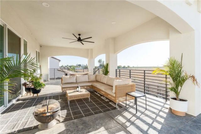 402 S Michelle, Kerman, CA 93630