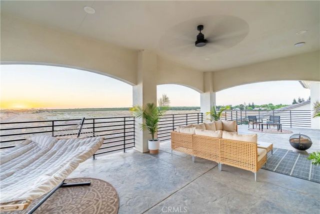 402 S Michelle, Kerman, CA 93630