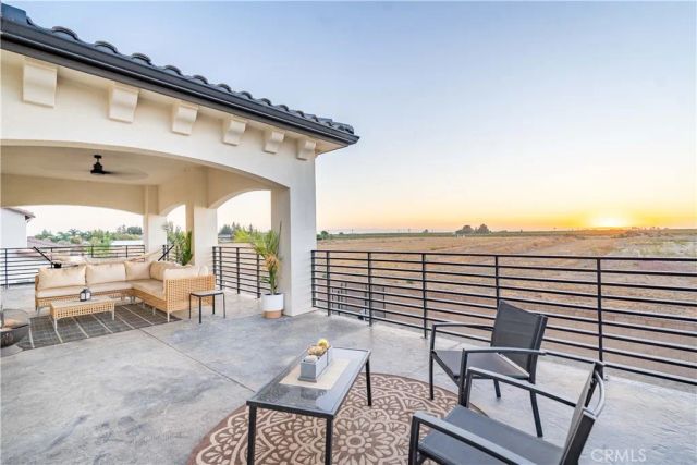 402 S Michelle, Kerman, CA 93630