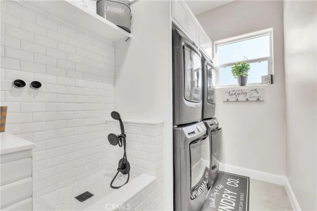 402 S Michelle, Kerman, CA 93630