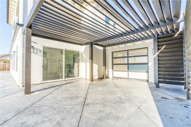402 S Michelle, Kerman, CA 93630