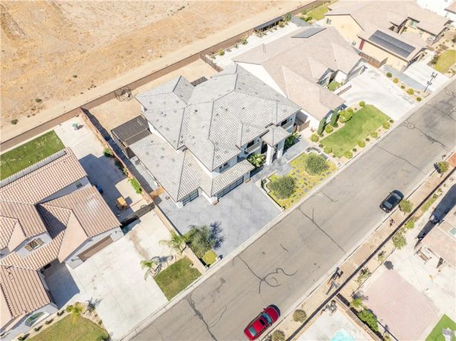 402 S Michelle, Kerman, CA 93630