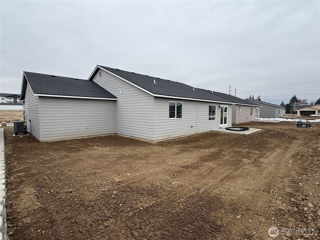 2436 2nd Street SE, East Wenatchee, WA 98802