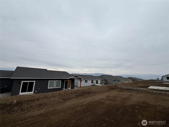 2436 2nd Street SE, East Wenatchee, WA 98802