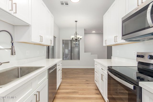 13818 N Saguaro Boulevard Unit 202, Fountain Hills, AZ 85268