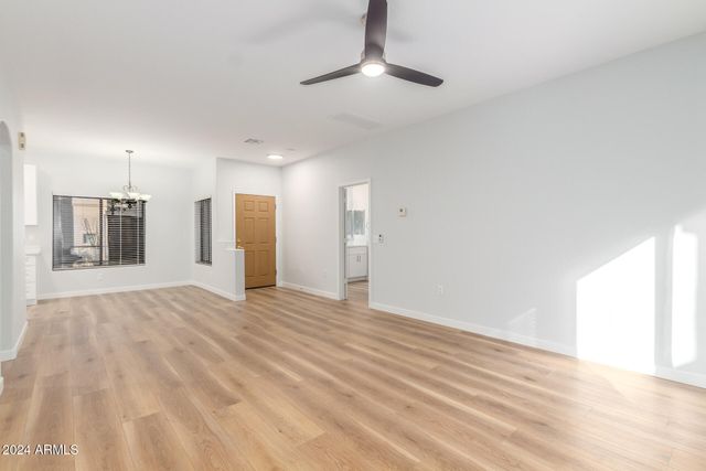 13818 N Saguaro Boulevard Unit 202, Fountain Hills, AZ 85268