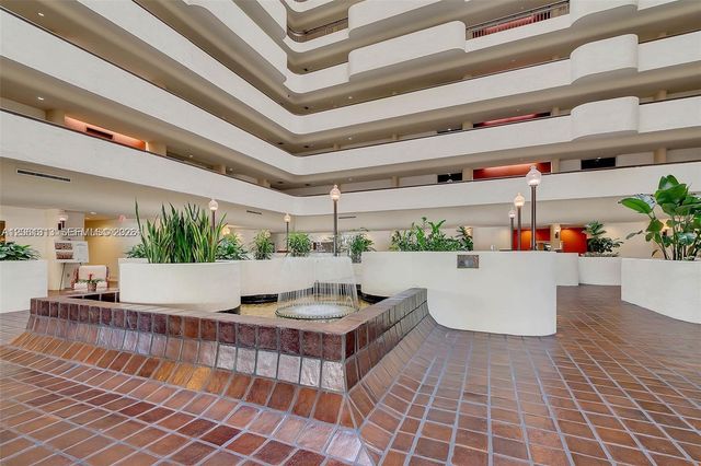 600 Biltmore Way 1014, Coral Gables, FL 33134