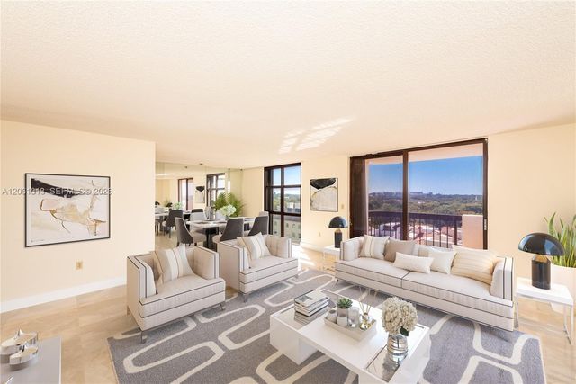 600 Biltmore Way 1014, Coral Gables, FL 33134