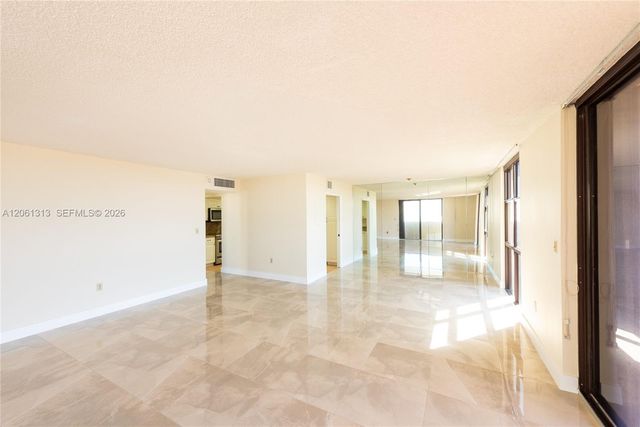 600 Biltmore Way 1014, Coral Gables, FL 33134