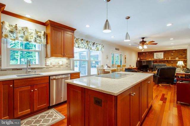 2916 EUTAW FOREST DR, Waldorf, MD 20603