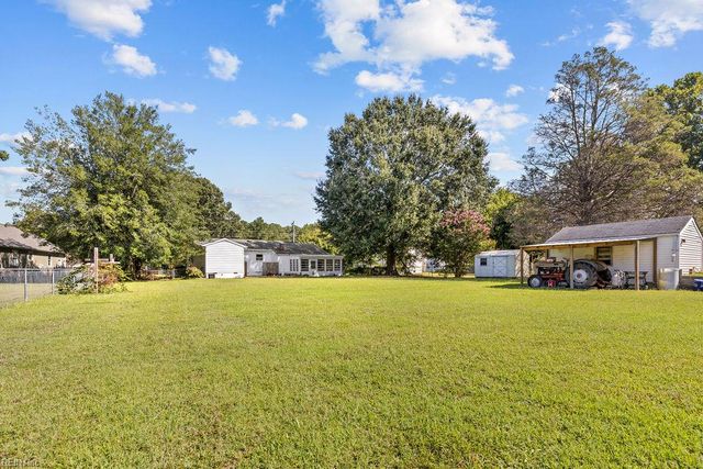 3248 Providence RD, Hayes, VA 23072