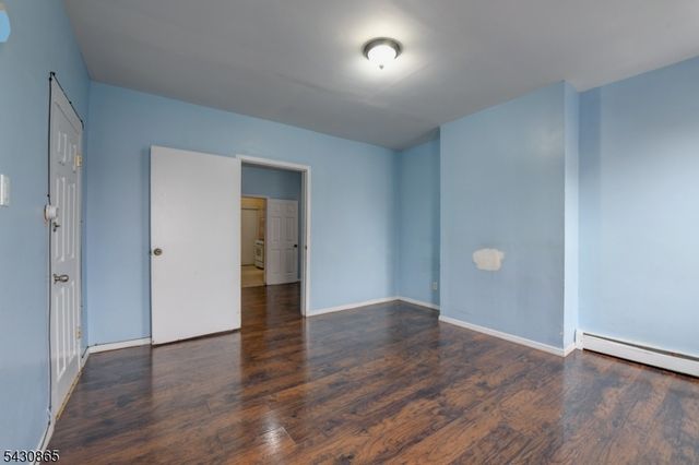 442 Elizabeth Ave, Elizabeth City, NJ 07206