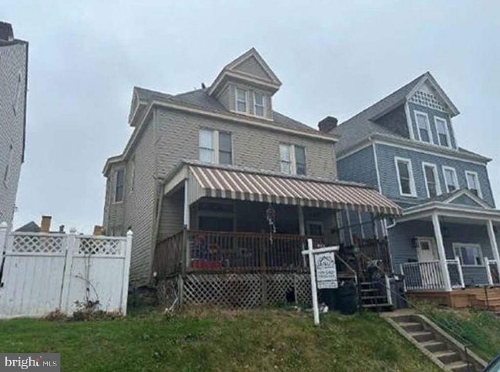 108 HARRISON AVE, Pittsburgh, PA 15202