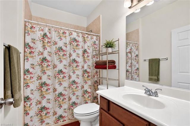 6010 Trailshead Drive, Greensboro, NC 27405