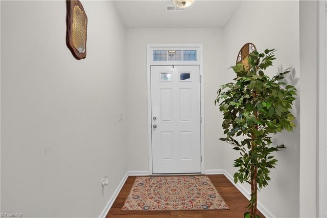 6010 Trailshead Drive, Greensboro, NC 27405