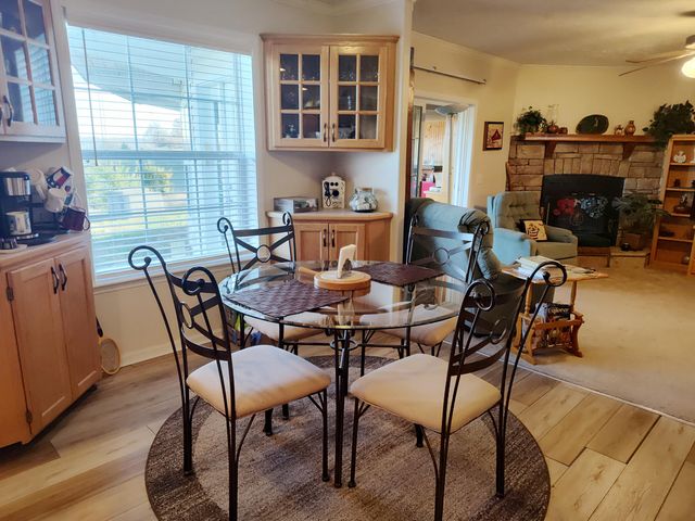 1672 E 355th Road, Bolivar, MO 65613