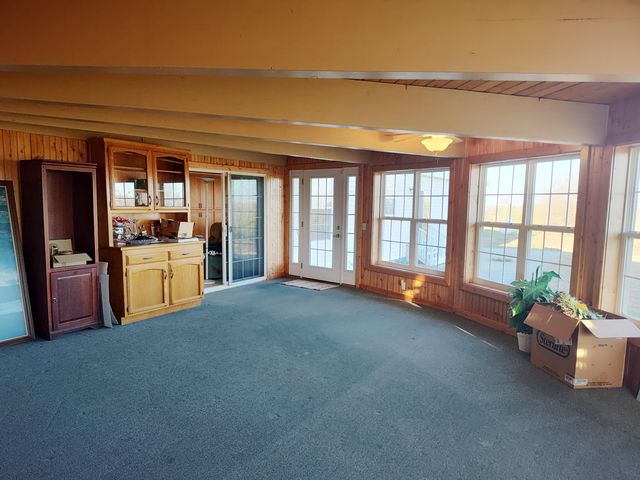 1672 E 355th Road, Bolivar, MO 65613