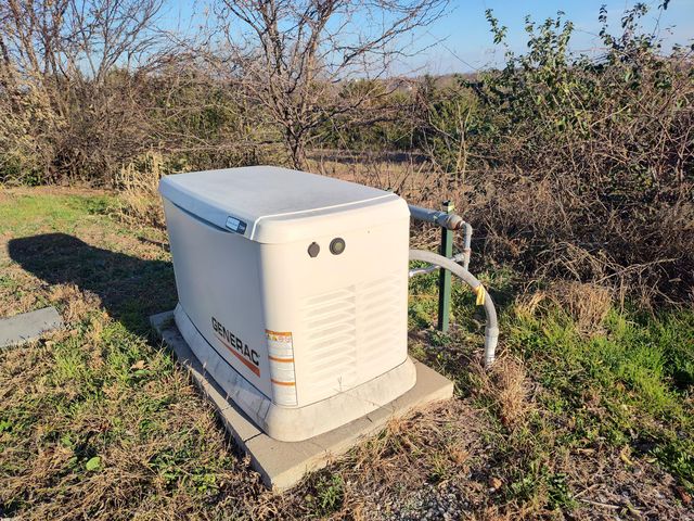 1672 E 355th Road, Bolivar, MO 65613