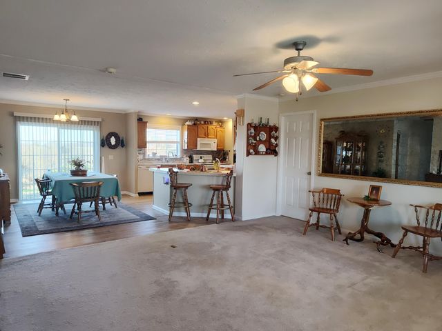 1672 E 355th Road, Bolivar, MO 65613