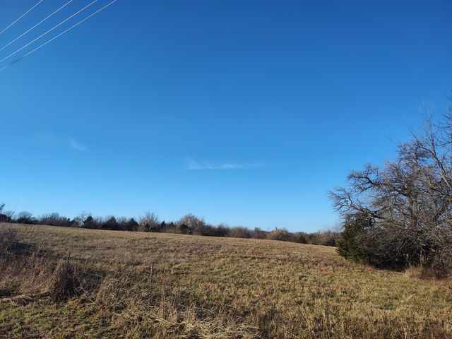 1672 E 355th Road, Bolivar, MO 65613