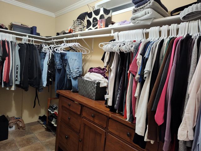 1672 E 355th Road, Bolivar, MO 65613