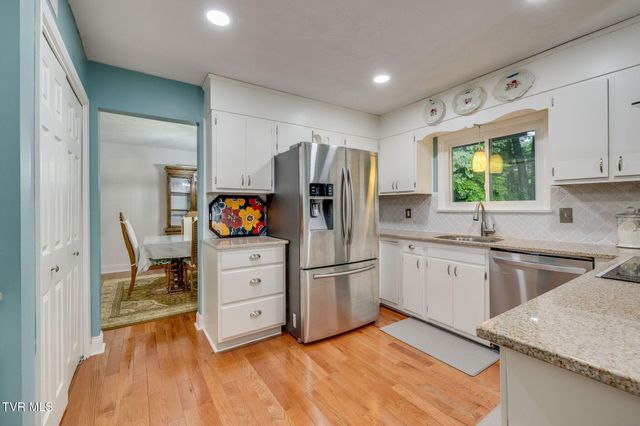 1232 Buchelew Drive, Kingsport, TN 37663