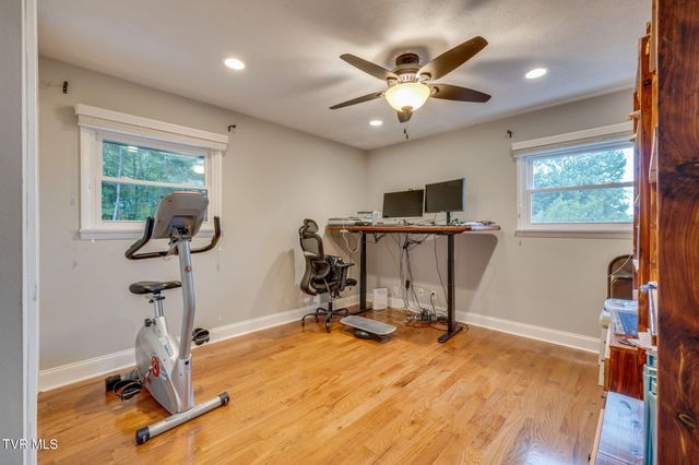 1232 Buchelew Drive, Kingsport, TN 37663