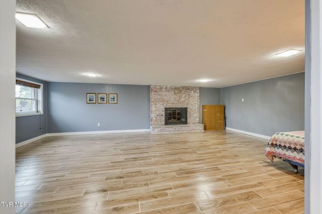 1232 Buchelew Drive, Kingsport, TN 37663