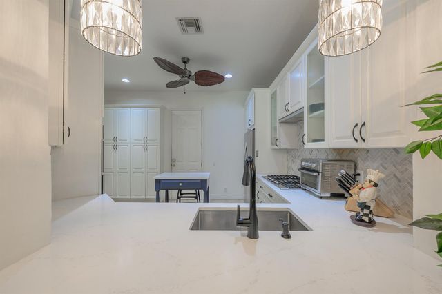 742 Cable Beach Lane, North Palm Beach, FL 33410