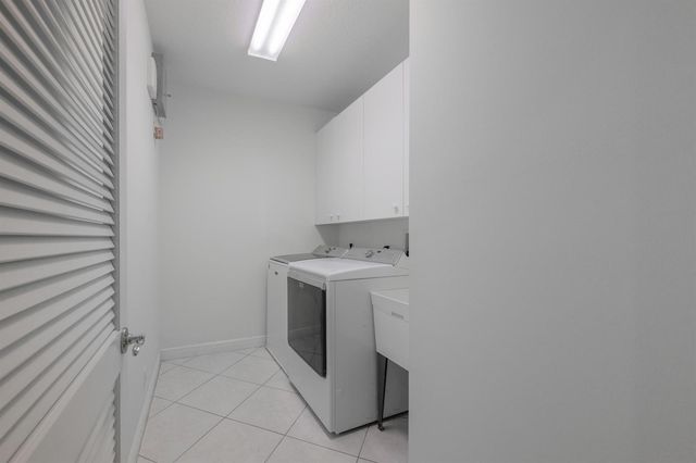 742 Cable Beach Lane, North Palm Beach, FL 33410
