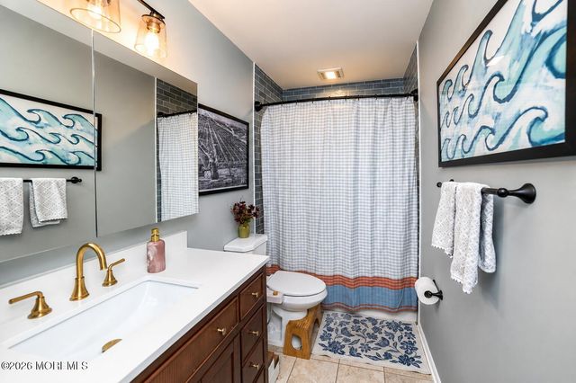 7 Norman Drive, Neptune Township, NJ 07753
