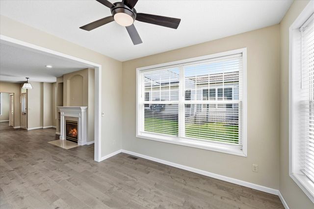 5818 Prairie Ridge Drive, Shoreview, MN 55126