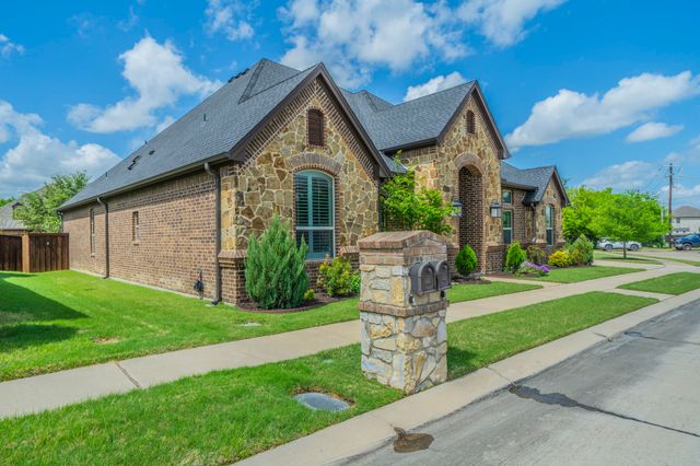 1208 Yosemite Way, Burleson, TX 76028