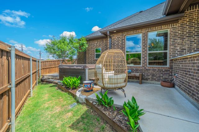 1208 Yosemite Way, Burleson, TX 76028
