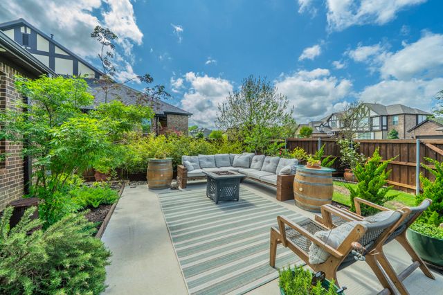 1208 Yosemite Way, Burleson, TX 76028