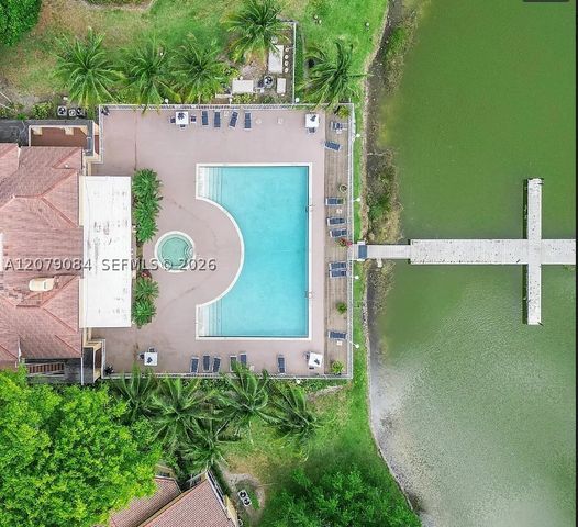 2405 NW 33rd St 1211, Oakland Park, FL 33309