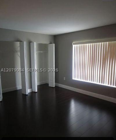 2405 NW 33rd St 1211, Oakland Park, FL 33309