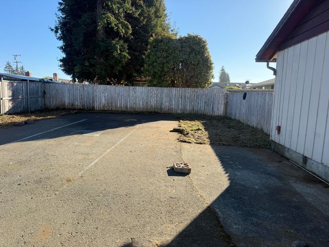 1848 Pickett Road, Mckinleyville, CA 95519