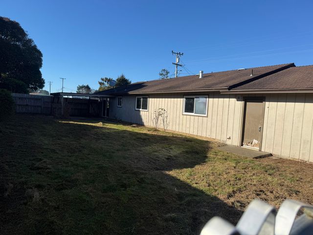 1848 Pickett Road, Mckinleyville, CA 95519