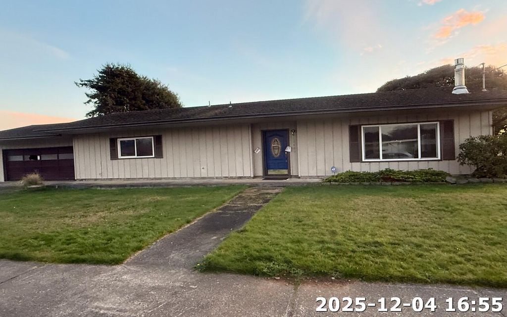1848 Pickett Road, Mckinleyville, CA 95519