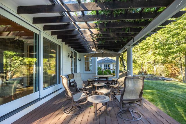 24 WISTERIA Drive, Dover, NH 03820