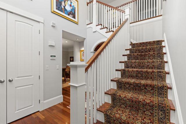 24 WISTERIA Drive, Dover, NH 03820