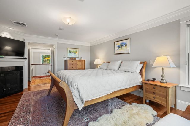 24 WISTERIA Drive, Dover, NH 03820